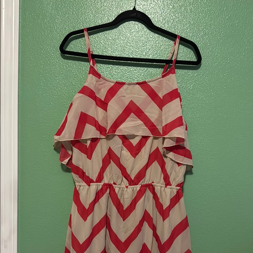 Chevron Patterned Dress in Red and Beige